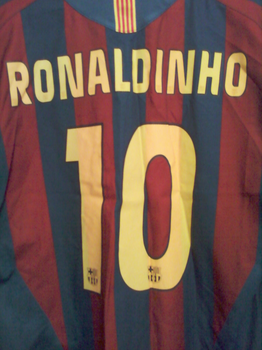 Ronaldinho-trøje med UNICEF-sponsor